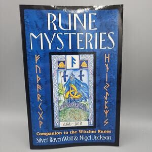 Witches Runes by Jackson & RavenWolf 2nd ed, 2nd Print 2002 SC Book Only